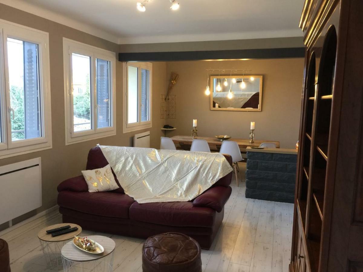 Ferienhaus Sejour 2 Maisons, Les Tulipes Ou Les Bambous Montalieu-Vercieu